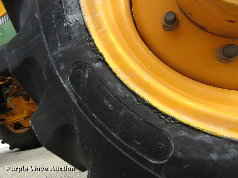 image for item EU9587 1992 John Deere 2155 tractor