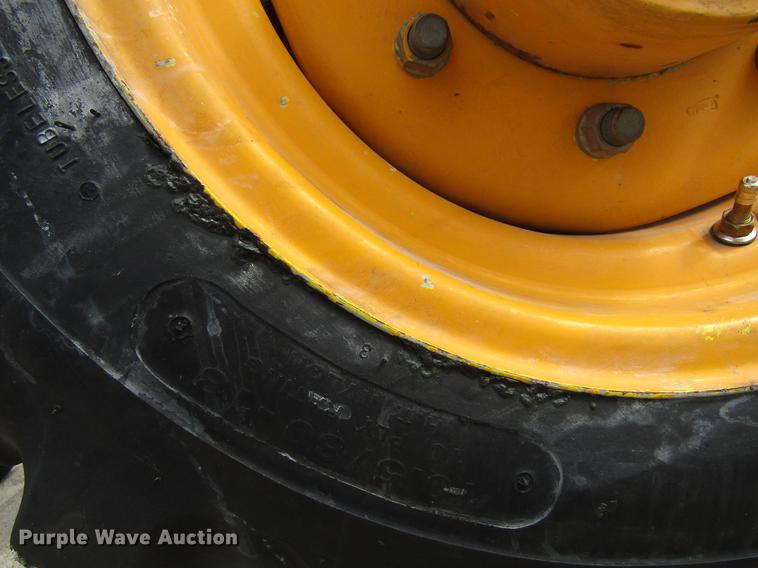 image for item EU9587 1992 John Deere 2155 tractor