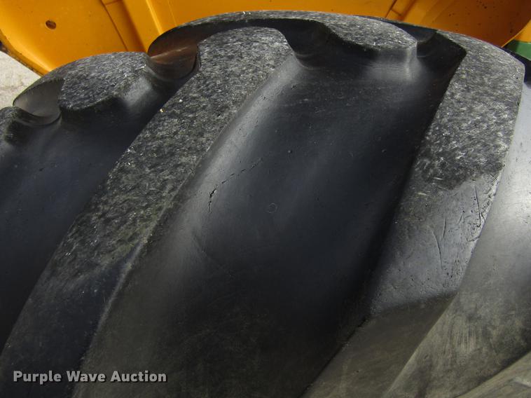 image for item EU9587 1992 John Deere 2155 tractor