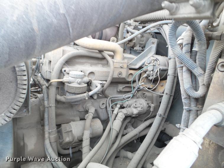 image for item EW9959 2006 Johnston 3000 street sweeper