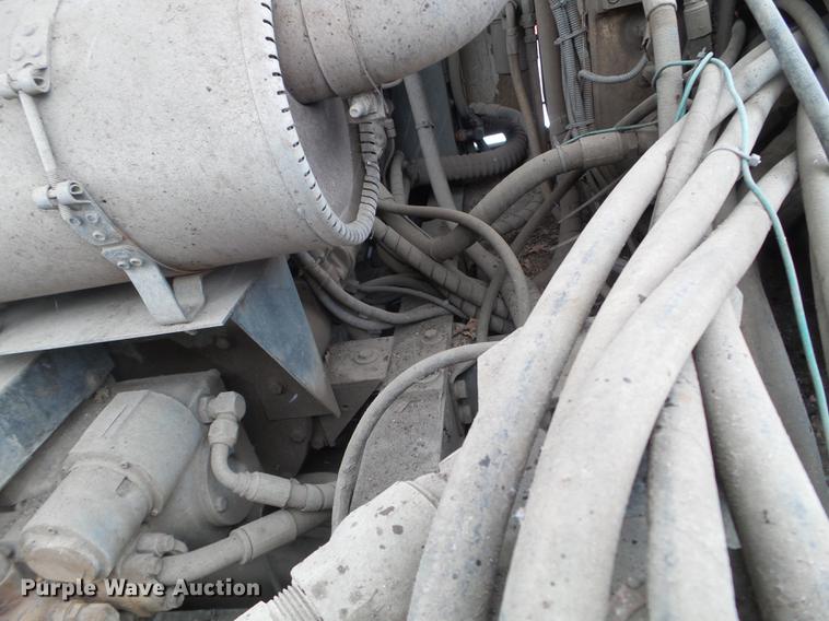 image for item EW9959 2006 Johnston 3000 street sweeper