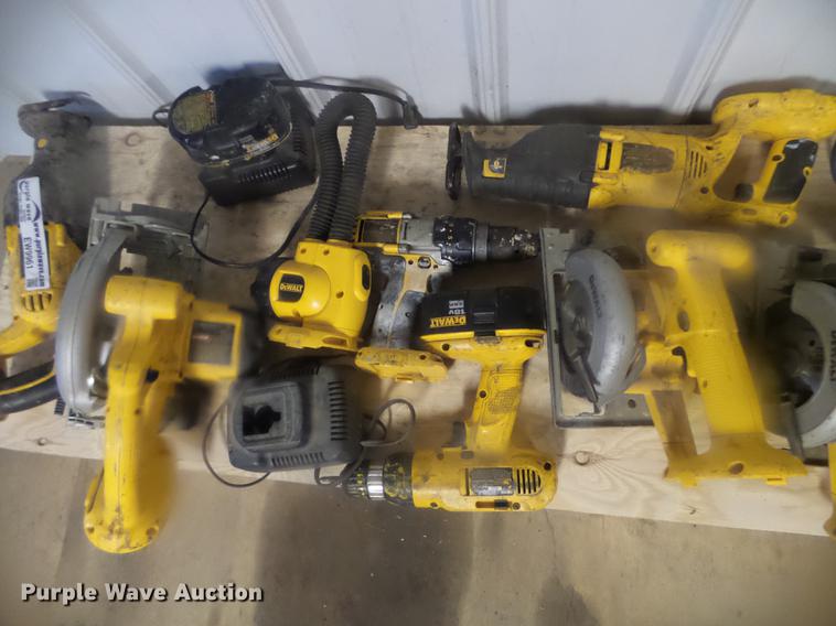 image for item EW9961 DeWalt cordless tools