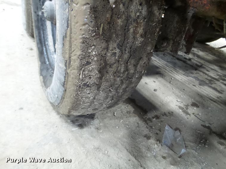 image for item EW9984 2005 Duraco 125D asphalt patch machine