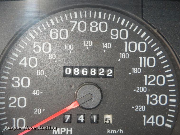 image for item EZ9869 2005 Ford Crown Victoria Police Interceptor