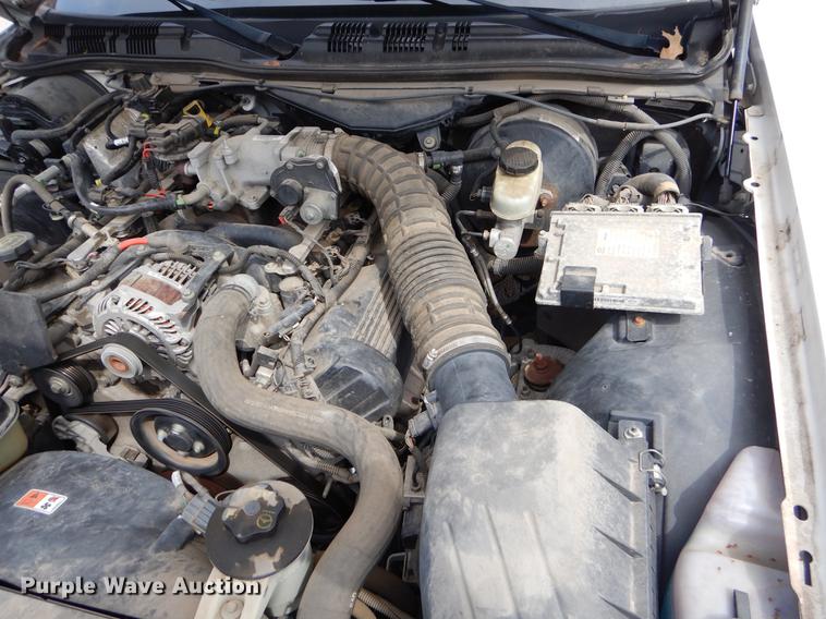 image for item EZ9869 2005 Ford Crown Victoria Police Interceptor