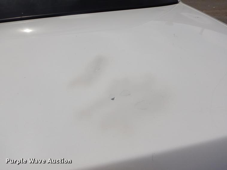 image for item EZ9869 2005 Ford Crown Victoria Police Interceptor