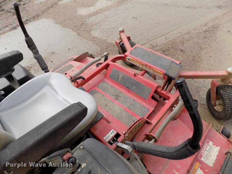 image for item FA9528 Bush Hog M2673 ZTR lawn mower