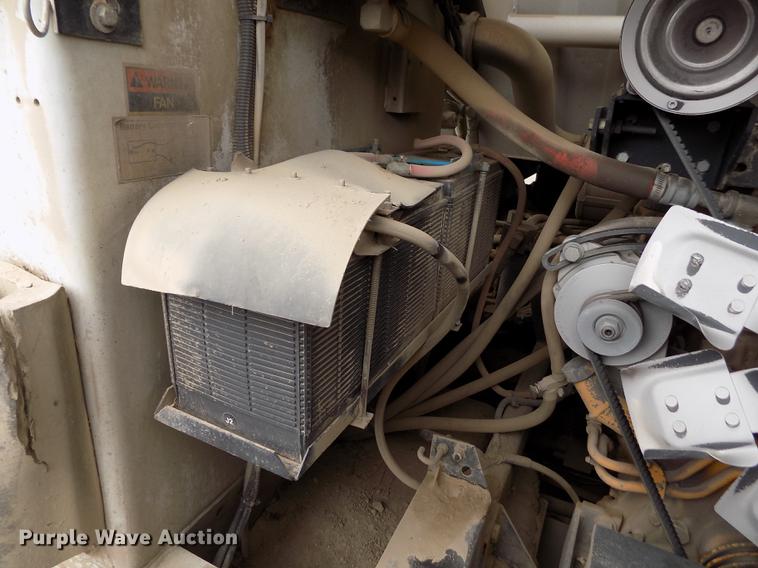 image for item FA9531 1997 Johnston 3000 street sweeper truck