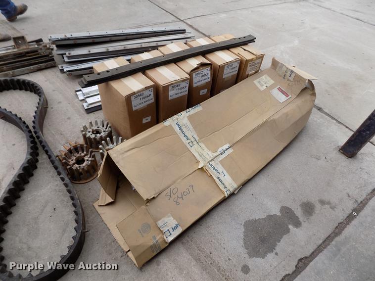 image for item FA9531 1997 Johnston 3000 street sweeper truck