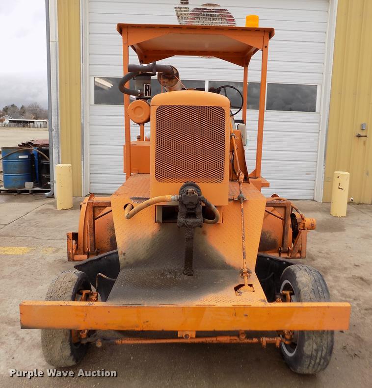 image for item FA9534 Broce T10 broom