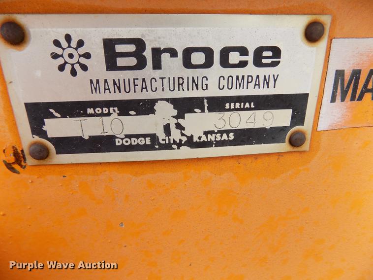 image for item FA9534 Broce T10 broom