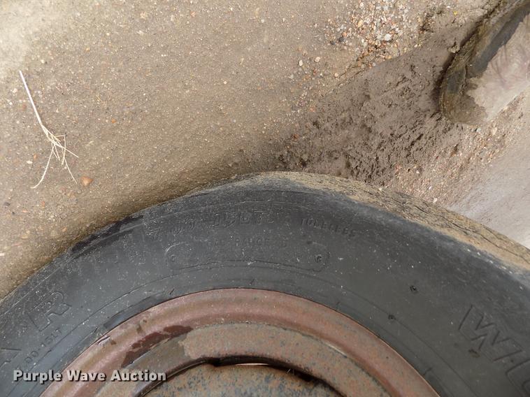 image for item FA9534 Broce T10 broom