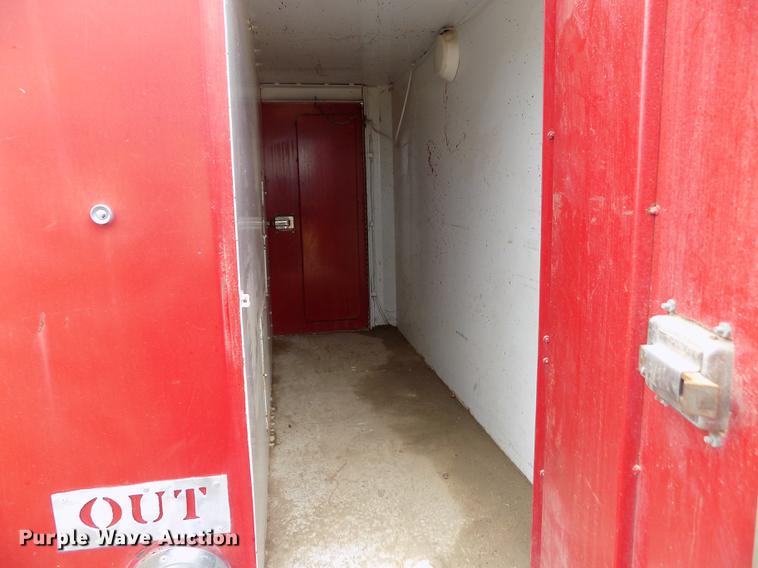 image for item FA9536 1975 Ford 800 fire truck