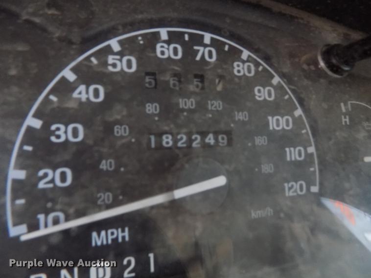 image for item FA9541 1997 Mercury Mountaineer SUV