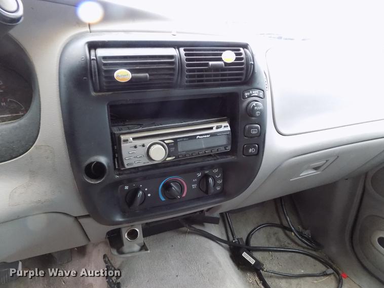 image for item FA9541 1997 Mercury Mountaineer SUV