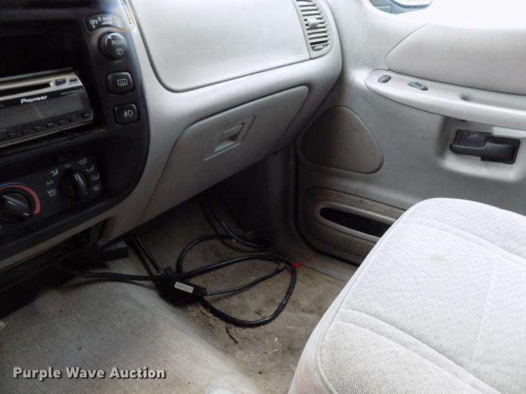 image for item FA9541 1997 Mercury Mountaineer SUV