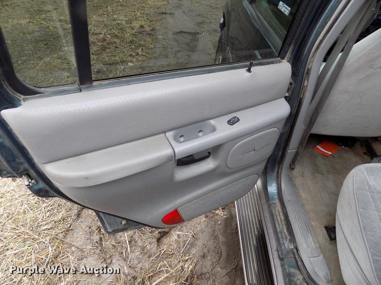 image for item FA9541 1997 Mercury Mountaineer SUV