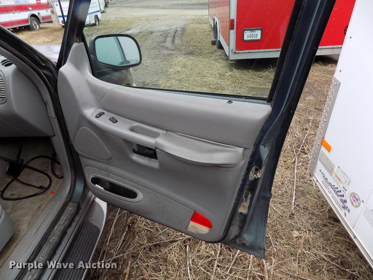 image for item FA9541 1997 Mercury Mountaineer SUV