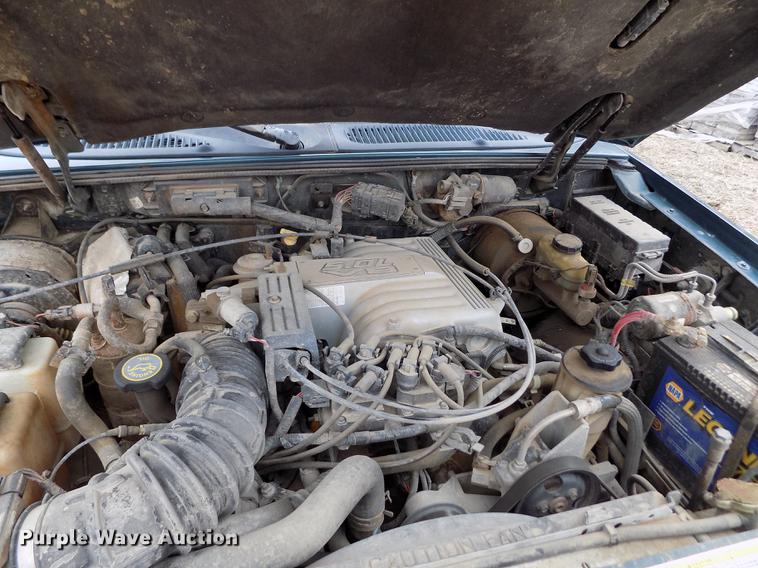 image for item FA9541 1997 Mercury Mountaineer SUV