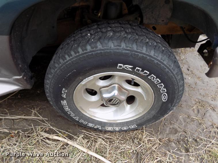 image for item FA9541 1997 Mercury Mountaineer SUV