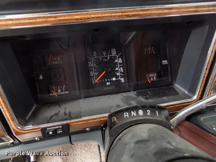 image for item FA9542 1991 Ford Econoline E350 Tioga Arrow RV