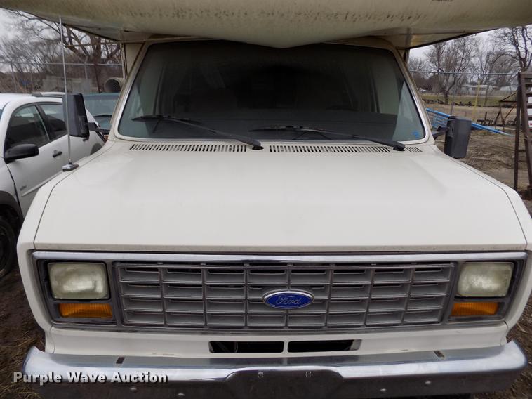 image for item FA9542 1991 Ford Econoline E350 Tioga Arrow RV