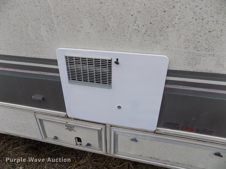 image for item FA9542 1991 Ford Econoline E350 Tioga Arrow RV