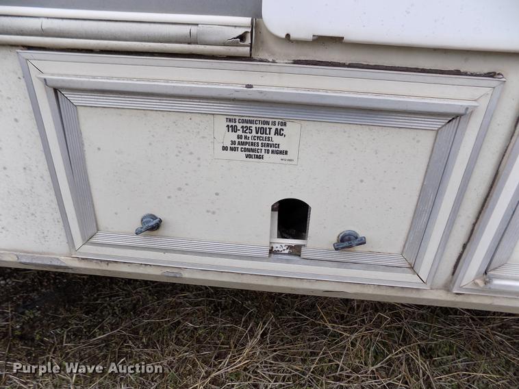 image for item FA9542 1991 Ford Econoline E350 Tioga Arrow RV