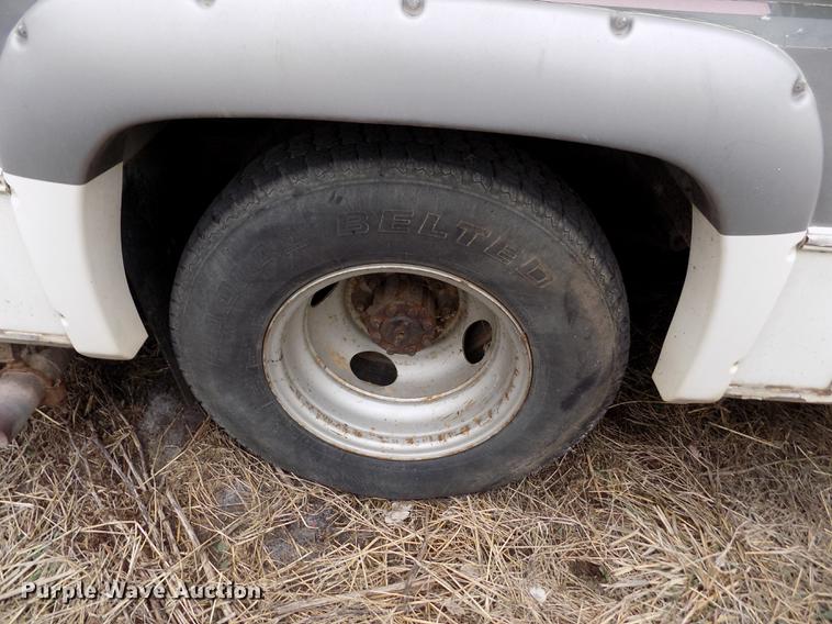 image for item FA9542 1991 Ford Econoline E350 Tioga Arrow RV