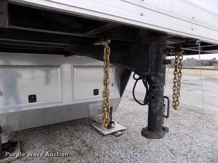 image for item FA9543 2012 ATC M0TGRSX8544TTA4 enclosed cargo trailer