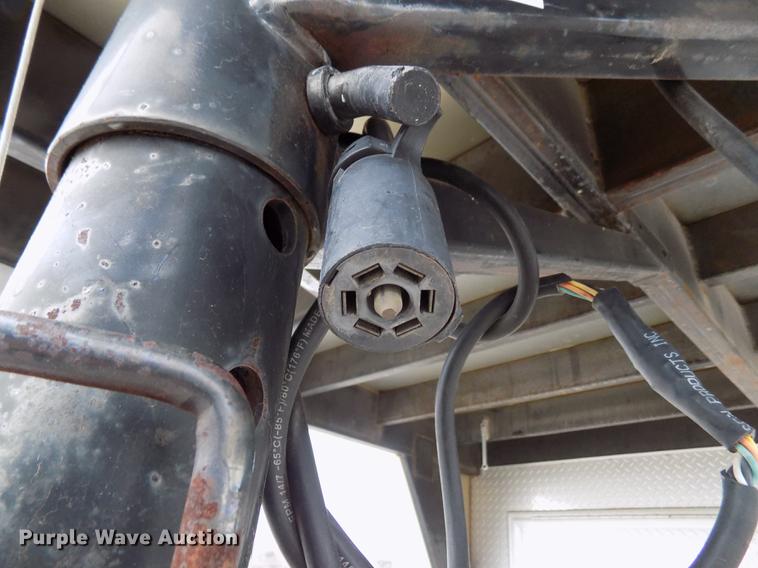 image for item FA9543 2012 ATC M0TGRSX8544TTA4 enclosed cargo trailer