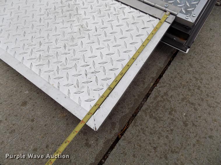 image for item FA9543 2012 ATC M0TGRSX8544TTA4 enclosed cargo trailer