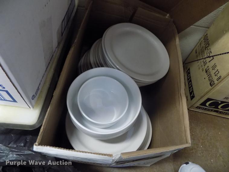 image for item FA9604 Restaurant equipment