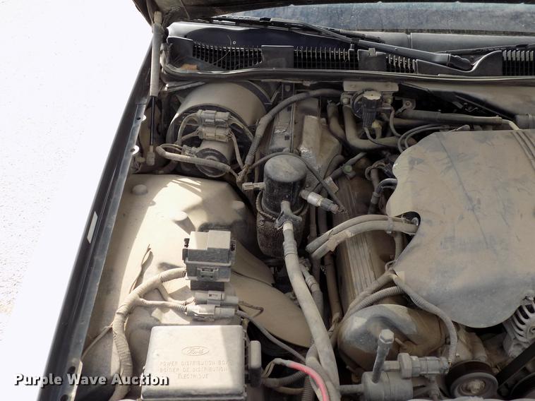 image for item FC9519 1999 Ford Crown Victoria Police Interceptor