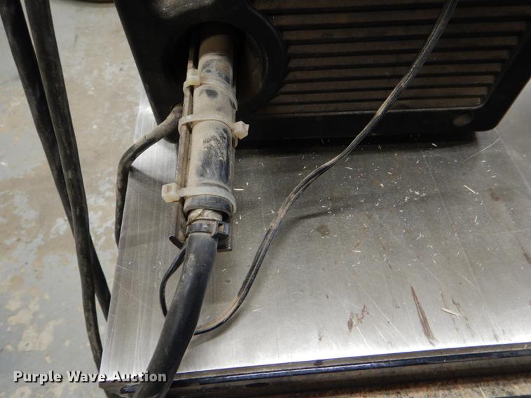 image for item FK9016 Miller Millermatic 135 wire welder