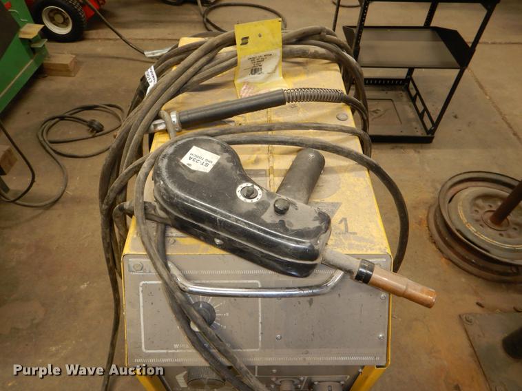 image for item FK9017 Esab Migmaster 250 welder