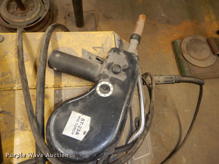 image for item FK9017 Esab Migmaster 250 welder