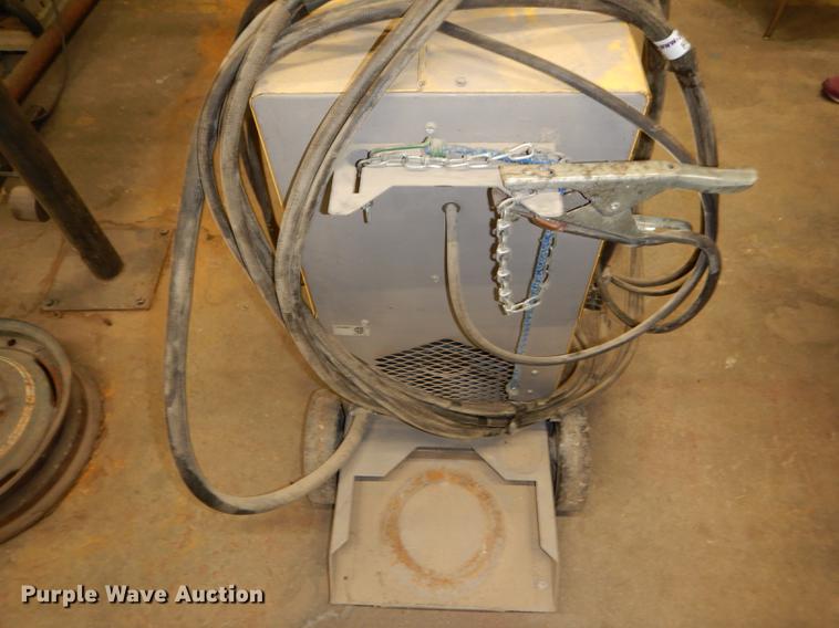 image for item FK9017 Esab Migmaster 250 welder