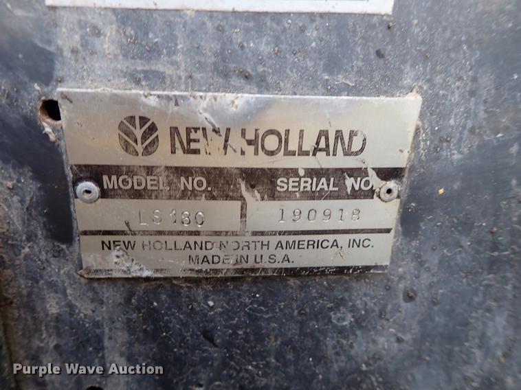 image for item FN9764 2001 New Holland LS180 skid steer