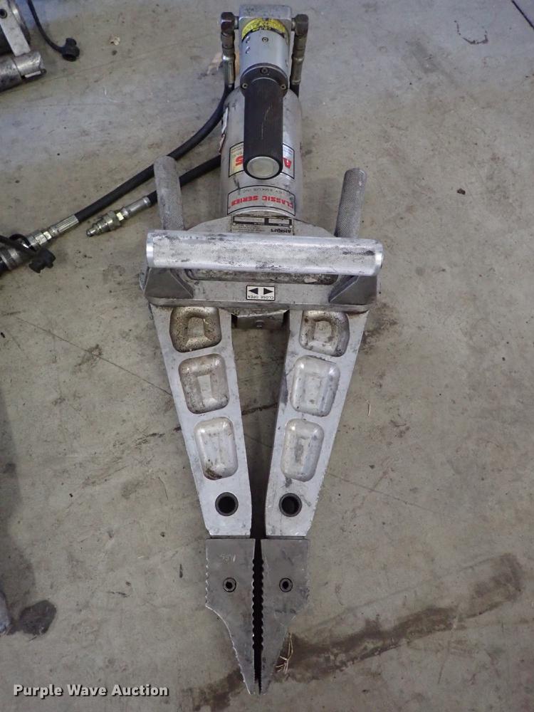 image for item FN9778 Amkus rescue tools