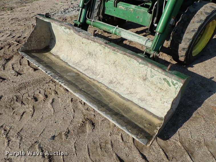 image for item FN9785 John Deere 4600 tractor