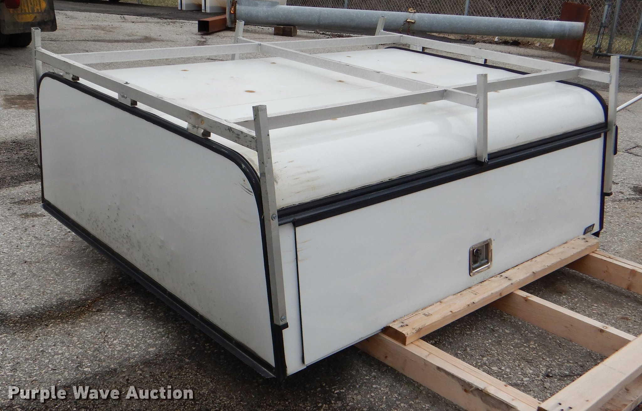 A.R.E. bed topper in Gardner, KS Item DG0953 sold Purple Wave