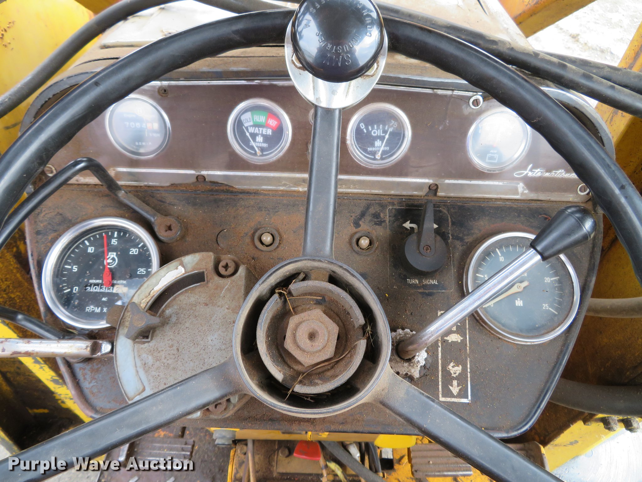 International 250A tractor in Germantown, IL Item DG3918 sold