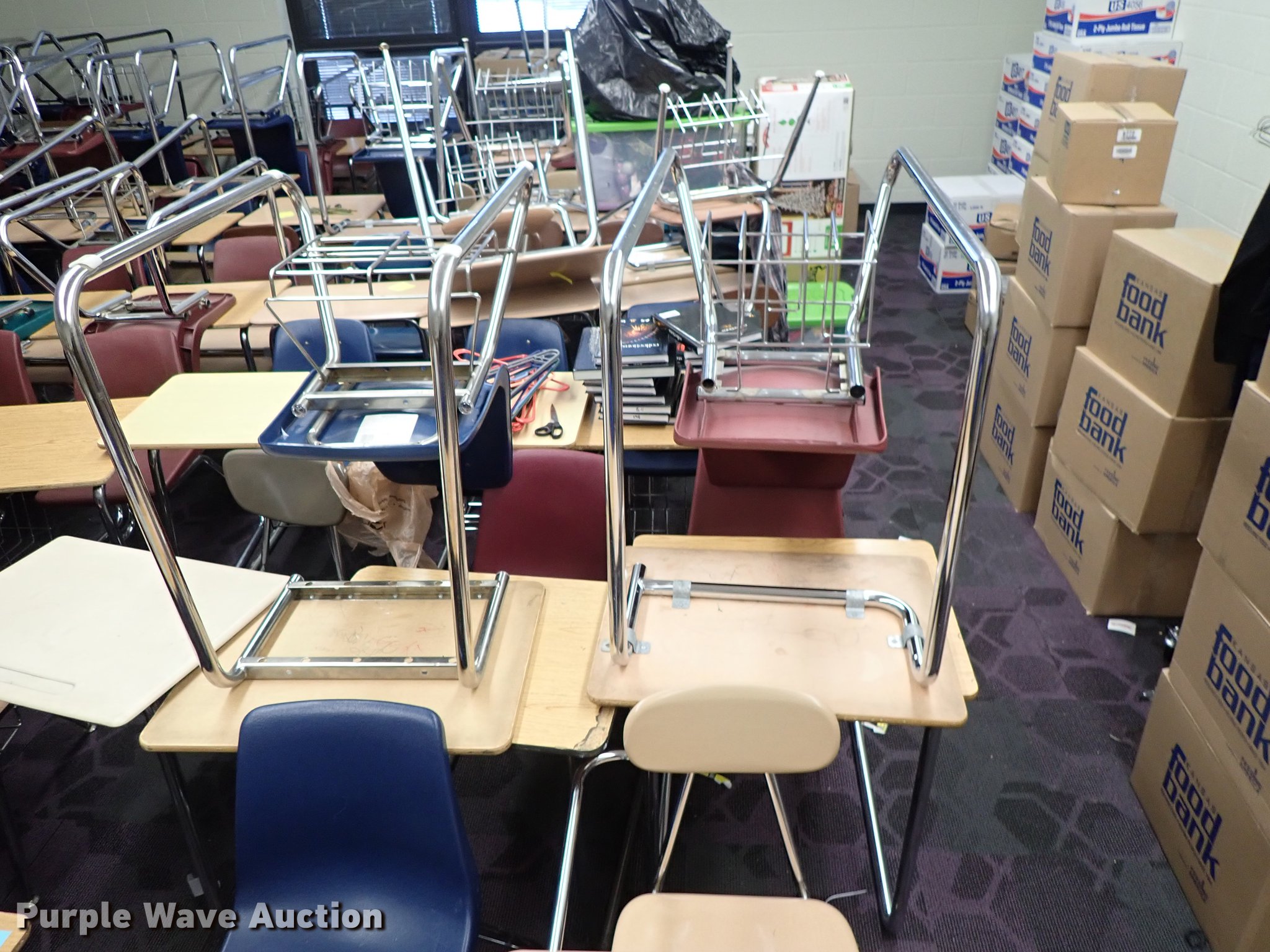 Approximately 85 school desks in Valley Center, KS Item EH9197 sold Purple Wave