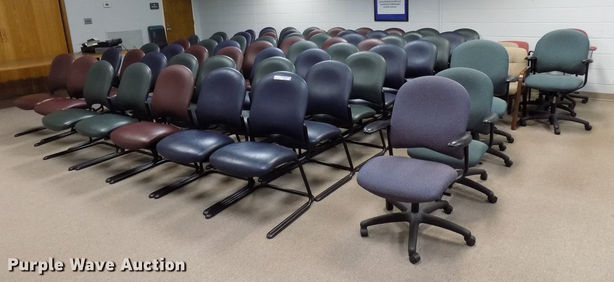 Furniture in Muskogee, OK Item FO9752 sold Purple Wave