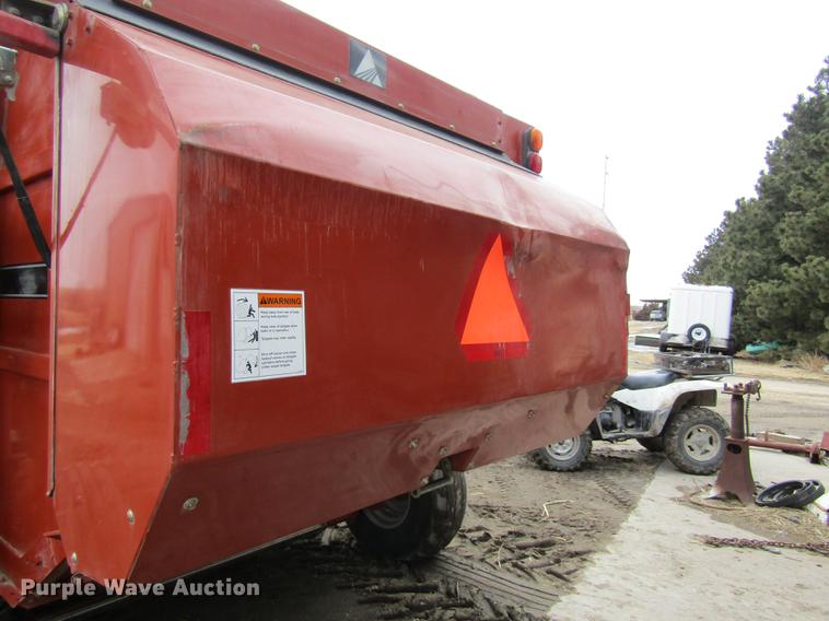 image for item DB4926 2008 AGCO Hesston 5556A round baler