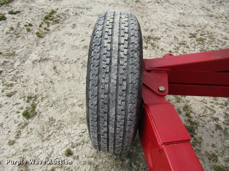 image for item DB6751 Westfield MKX130-94 grain auger