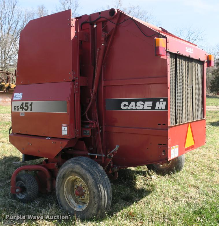 image for item DB8841 1999 Case IH RS451 round baler
