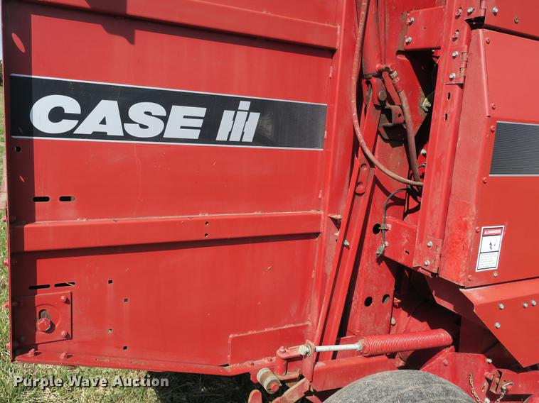 image for item DB8841 1999 Case IH RS451 round baler