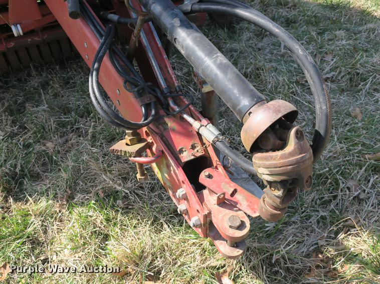 image for item DB8841 1999 Case IH RS451 round baler